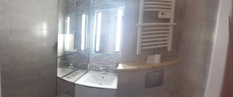 Les Embruns Apartment *